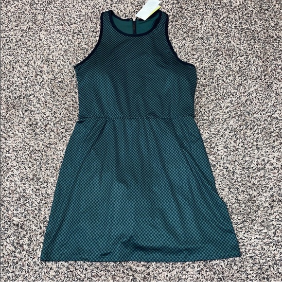 🆕 All In Motion Woman’s Knit Racerback Active Dress Sleeveless Houndstooth | NWT - Picture 3 of 11